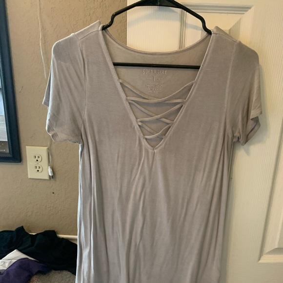 AE light green top - Picture 1 of 2